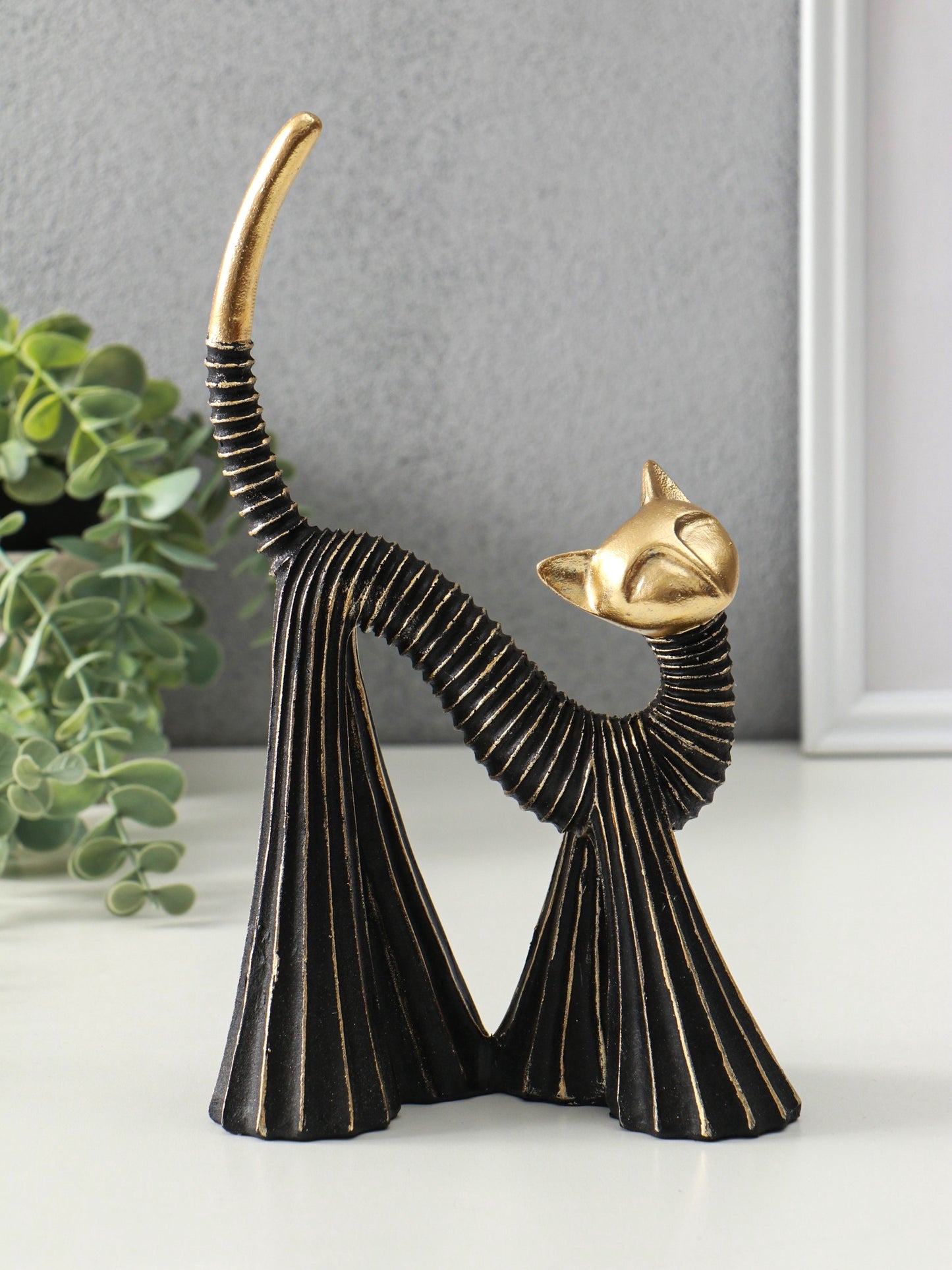 Classic Artistic Horse Rider Fiber Table Accent