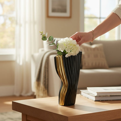 Elegant Modern Art Ceramic Vase