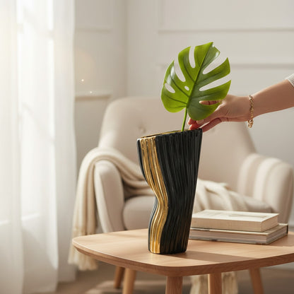 Elegant Modern Art Ceramic Vase