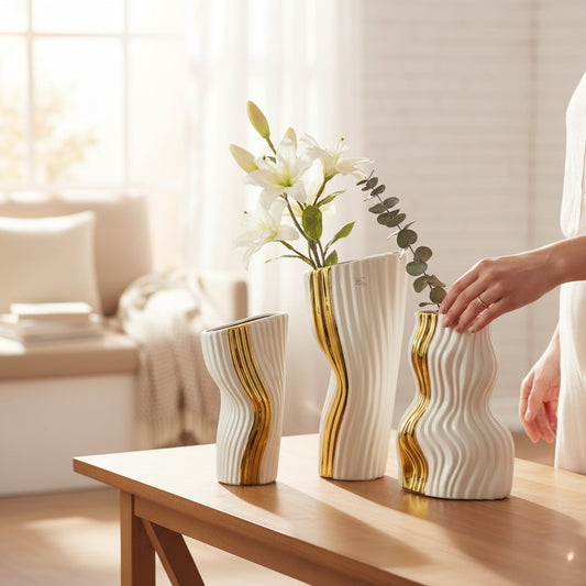 Nordic Minimal Abstract Loop Design Ceramic Vase